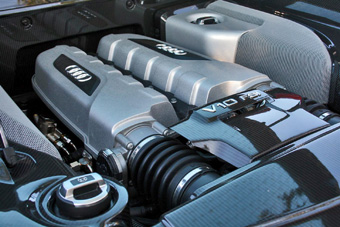 Illustration for article titled 2010 Audi R8 5.2 FSI: First Drive